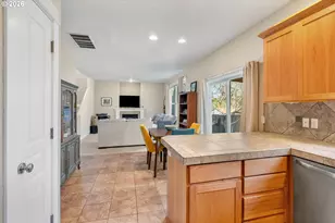 993 28th St, Hood River, OR 97031 - Photo 9