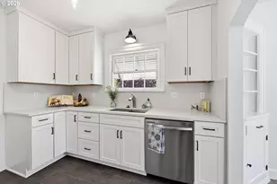 1694 Washington St, Eugene, OR 97401 - Photo 13