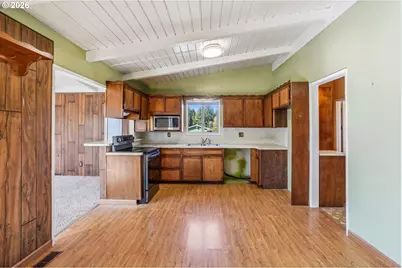 4105 Pleasant Hill Rd, Kelso, WA 98626 - Photo 15