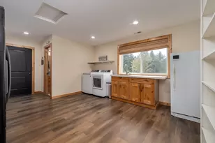 36211 SE Wildcat Mountain Dr, Eagle Creek, OR 97022 - Photo 19