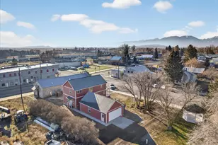 230 E St, North Powder, OR 97867 - Photo 3