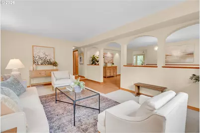 9255 SW Boones Ferry Rd, Portland, OR 97219 - Photo 3