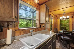 23060 E Wallace Ave, Welches, OR 97067 - Photo 9