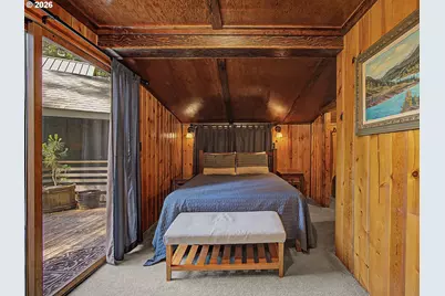 23060 E Wallace Ave, Welches, OR 97067 - Photo 13