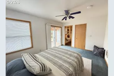 1664 Main St, Springfield, OR 97477 - Photo 11