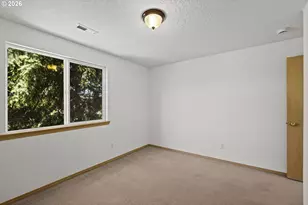 8733 N Dana Ave, Portland, OR 97203 - Photo 17