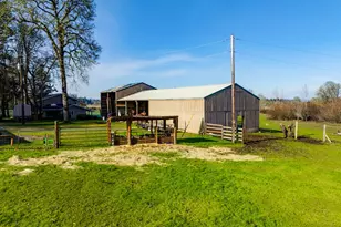 26718 Cantrell Rd, Eugene, OR 97402 - Photo 37