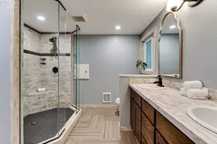 26718 Cantrell Rd, Eugene, OR 97402 - Photo 15