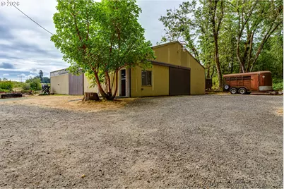26718 Cantrell Rd, Eugene, OR 97402 - Photo 29