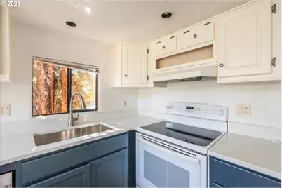 97748 N Bank Chetco River Rd #12, Brookings, OR 97415 - Photo 17