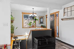 55593 Glen Aiken Creek Rd, Coquille, OR 97423 - Photo 19