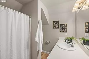 8045 SE 138th Dr, Portland, OR 97236 - Photo 39