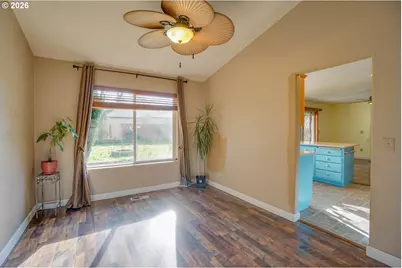 12409 NE 42nd St, Vancouver, WA 98682 - Photo 7