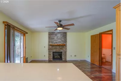 12409 NE 42nd St, Vancouver, WA 98682 - Photo 11