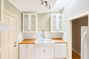 7724 N Edison St, Portland, OR 97203 - Photo 9