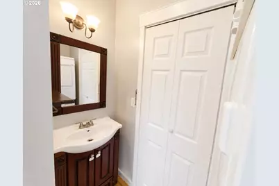 7724 N Edison St, Portland, OR 97203 - Photo 17