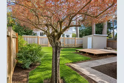 7724 N Edison St, Portland, OR 97203 - Photo 3