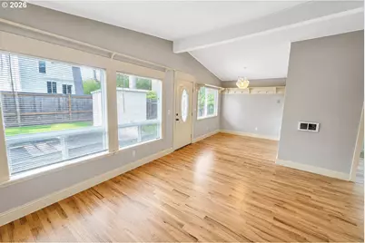 7724 N Edison St, Portland, OR 97203 - Photo 5