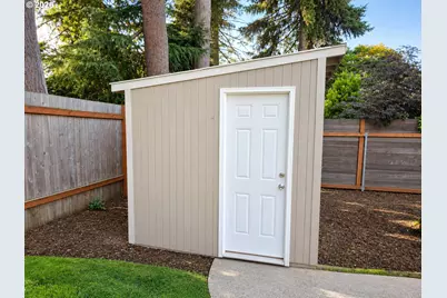7724 N Edison St, Portland, OR 97203 - Photo 19