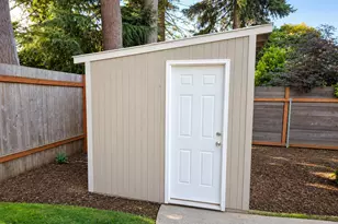7724 N Edison St, Portland, OR 97203 - Photo 19