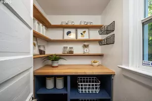 3725 N Baldwin St, Portland, OR 97217 - Photo 13