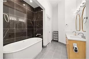 17051 SE Manley St, Portland, OR 97236 - Photo 21