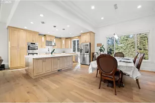17051 SE Manley St, Portland, OR 97236 - Photo 9