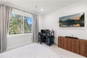 17051 SE Manley St, Portland, OR 97236 - Photo 39