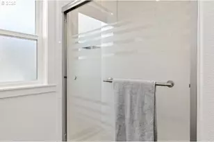 17051 SE Manley St, Portland, OR 97236 - Photo 23