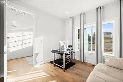 17051 SE Manley St, Portland, OR 97236 - Photo 5