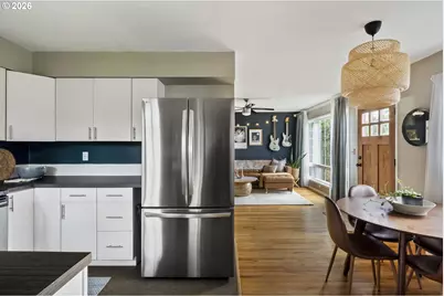 2330 NE 121st Ave, Portland, OR 97220 - Photo 17