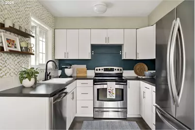 2330 NE 121st Ave, Portland, OR 97220 - Photo 15