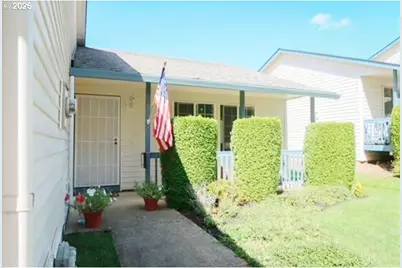 2122 NE 79th Ave, Vancouver, WA 98664 - Photo 5