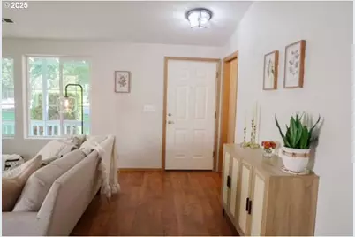 2122 NE 79th Ave, Vancouver, WA 98664 - Photo 9