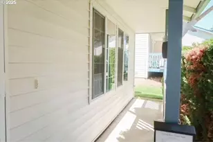 2122 NE 79th Ave, Vancouver, WA 98664 - Photo 7