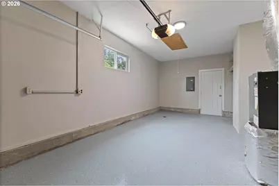 8930 SE Crystal Springs Blvd, Portland, OR 97266 - Photo 21