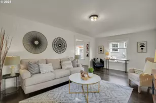 3743 SE Franklin St, Portland, OR 97202 - Photo 9