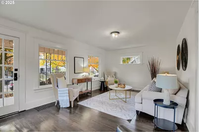 3743 SE Franklin St, Portland, OR 97202 - Photo 5