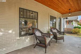 3743 SE Franklin St, Portland, OR 97202 - Photo 3