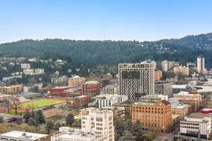 550 SW 10th Ave, Portland, OR 97205 - Photo 15