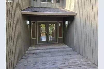 8377 SE Regner Rd, Gresham, OR 97080 - Photo 3
