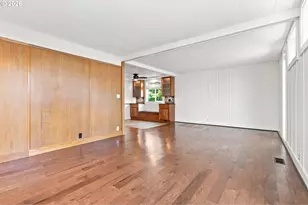 1800 Lakewood Ct, Eugene, OR 97402 - Photo 15