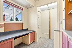 1800 Lakewood Ct, Eugene, OR 97402 - Photo 25