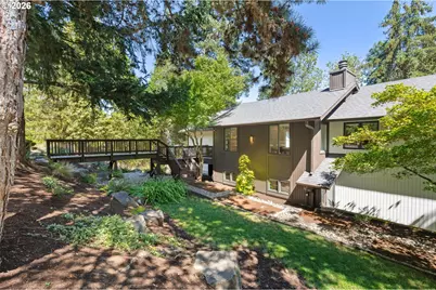 27 Marlboro Ln, Eugene, OR 97405 - Photo 1