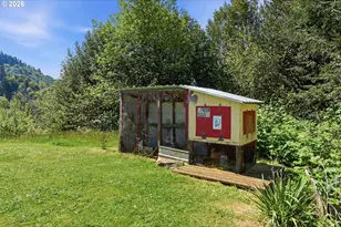 63562 Daniels Creek Rd, Coos Bay, OR 97420 - Photo 27