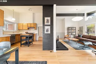 7323 SW 24th Ave, Portland, OR 97219 - Photo 3