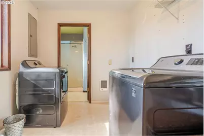 40352 Holley Heights Loop, Sweet Home, OR 97386 - Photo 35