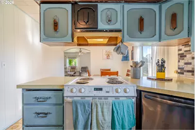 40352 Holley Heights Loop, Sweet Home, OR 97386 - Photo 9