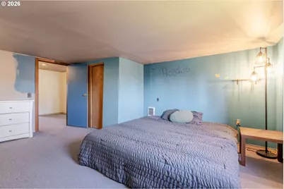 40352 Holley Heights Loop, Sweet Home, OR 97386 - Photo 15