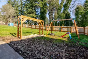 40352 Holley Heights Loop, Sweet Home, OR 97386 - Photo 39